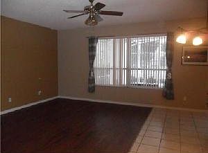 4th image of 520 Eastbridge Dr