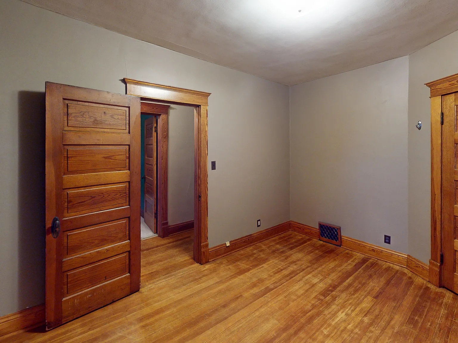 810 South Galena Avenue - 1 — Photo 2