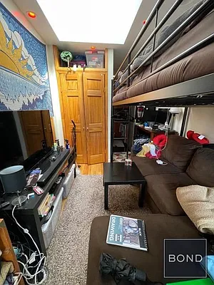 Rented by Bond New York | media 20