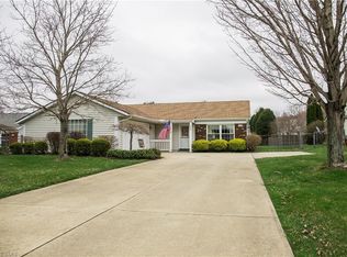 238 W Parkway Dr, Madison, OH 44057