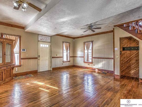 5th image of 724 1st Ave