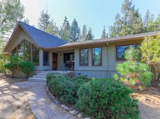 16594 You Bet Rd, Grass Valley, CA 95945