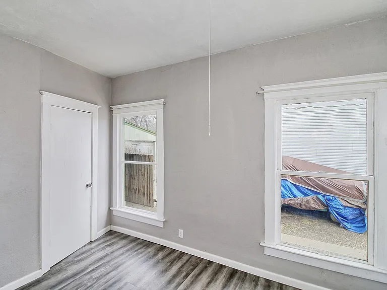 1144 Grand Ave — Photo 27