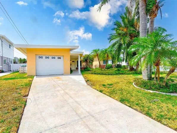 365 La Hacienda Dr, Indian Rocks Beach, FL 33785