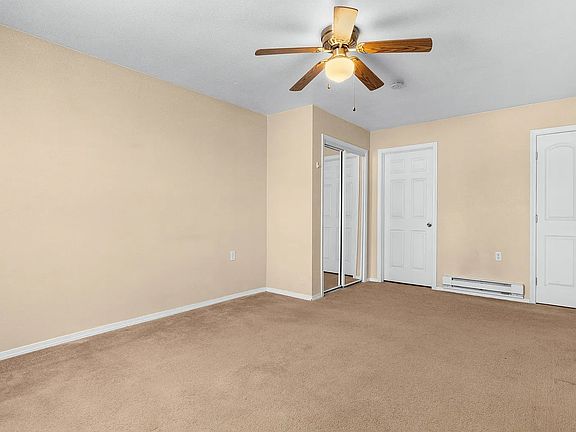 3rd image of 509 E 12th St