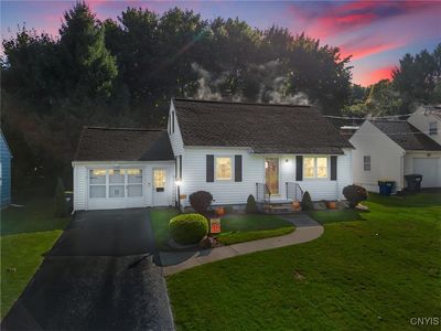 924 Beverly Dr, Syracuse, NY, 13219