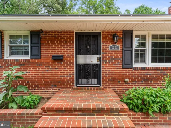 6808 Darby Ln, Springfield, VA 22150