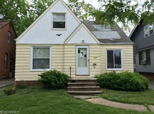 955 Nobleshire Rd, Cleveland Heights, OH 44121
