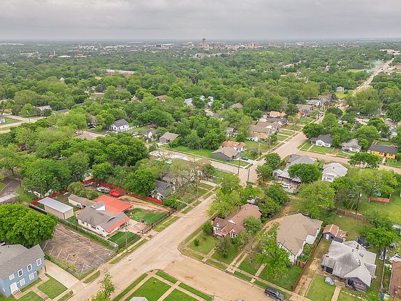 5th image of 1500 Proctor Ave