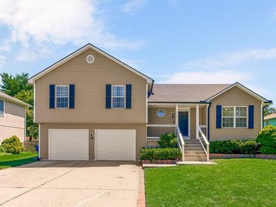 2125 SE 6th Ter, Lees Summit, MO, 64063