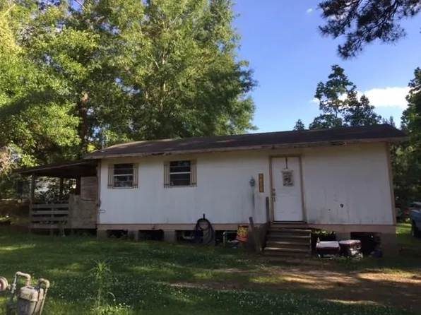 1075 Carrolton St, Jena, LA 71342