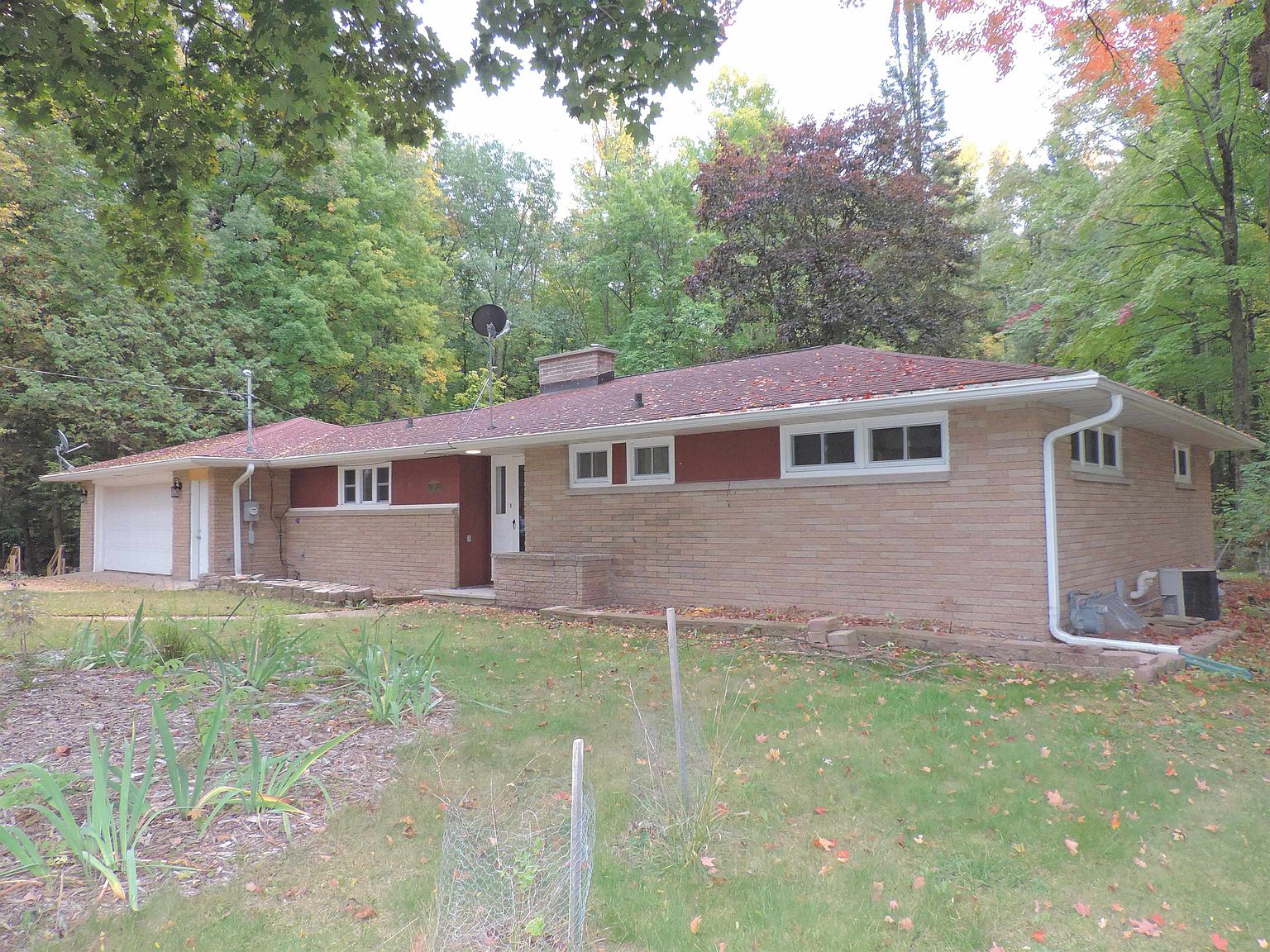 120 E Cedar Ln, Gillett, WI 54124 Zillow
