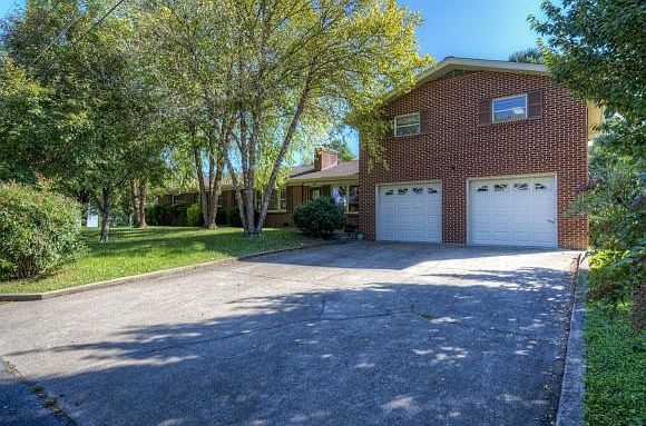 1st image of 101 Green Hill Dr