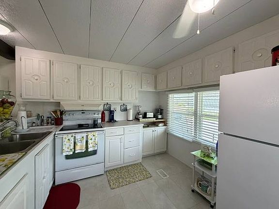 5th image of 4300 Pittenger Dr