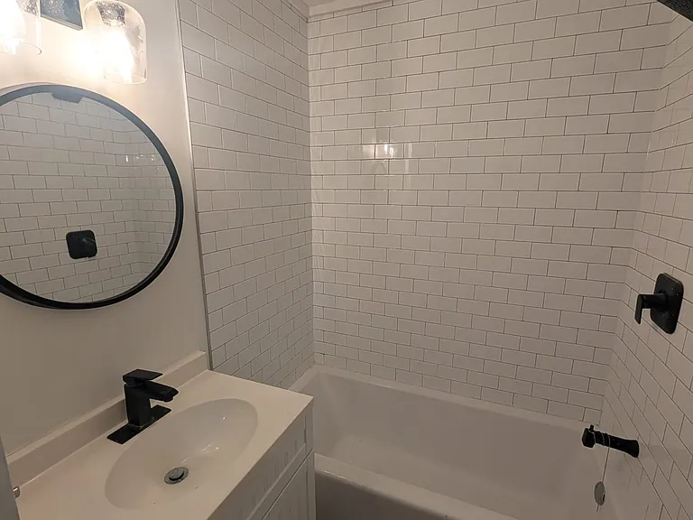 434 King St — Photo 8