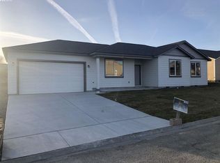 1550 12th St, Benton City, WA 99320