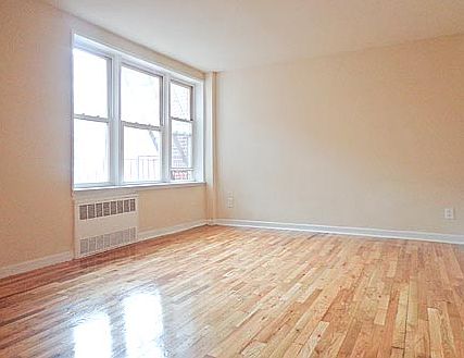 2nd image of 14204 84th Dr