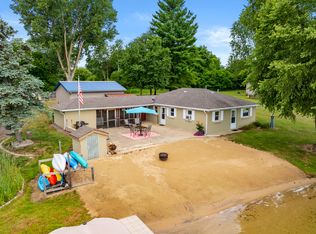 847 32nd St, Allegan, MI 49010