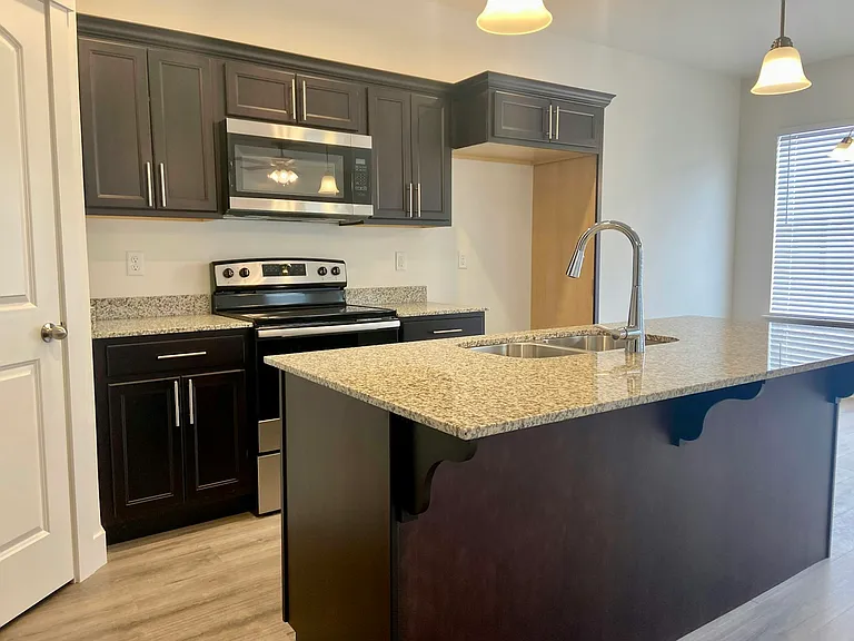 3792 W Big Horn Dr — Photo 5