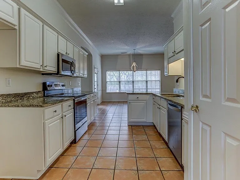 160 Cottonwood Dr — Photo 7