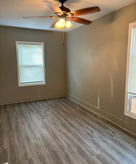 304 Livingston Ave — Photo 11