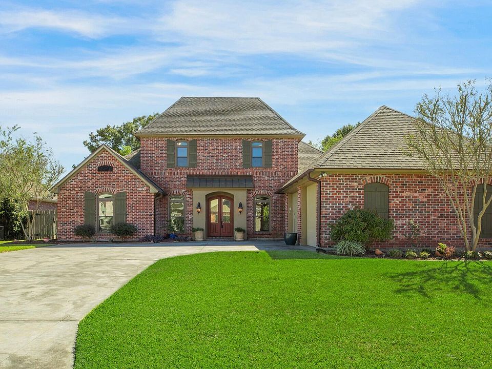 1st image of 105 Merlot Dr