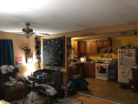 Livingroom+kitchen to in-law