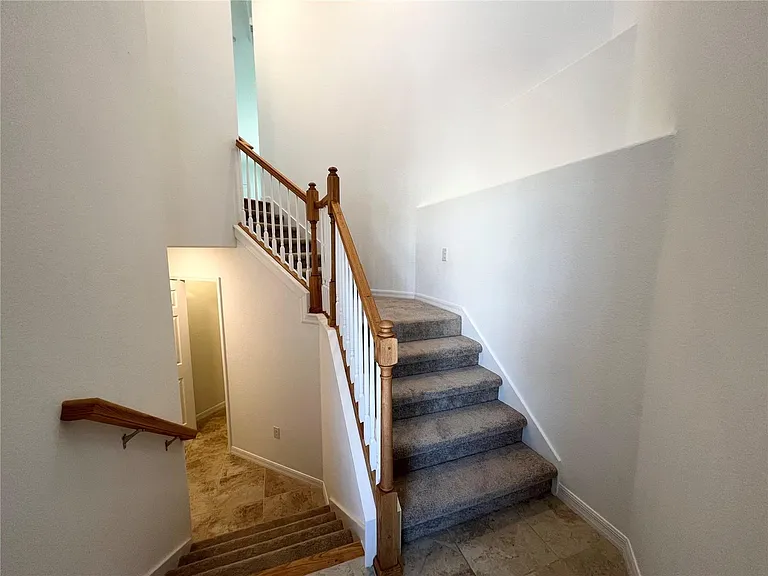 foyer_06172025