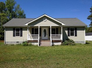 991 S Glebe Rd, Montross, VA 22520