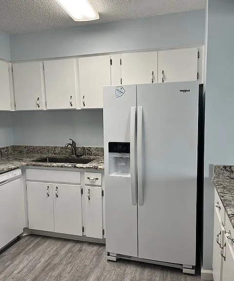640 Haven Pl — Photo 7