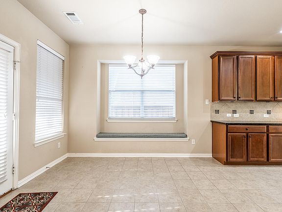 2nd image of 8609 Nicholson Dr
