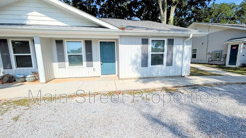 313 N Navy Blvd #2-A