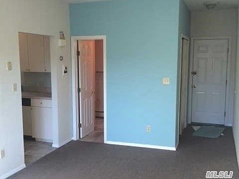 3rd image of 450-452 E Park Ave