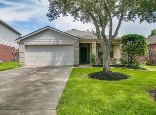 17207 S Summit Canyon Dr, Houston, TX 77095