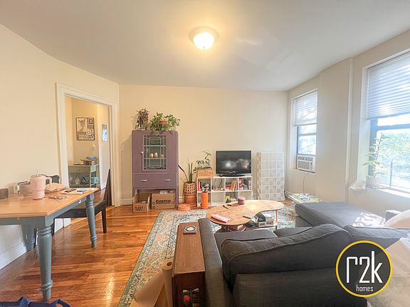 3rd image of 34-7 36th Ave #3B