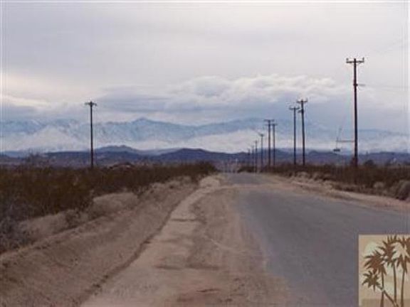 3rd image of 79160 Valle Vista Rd