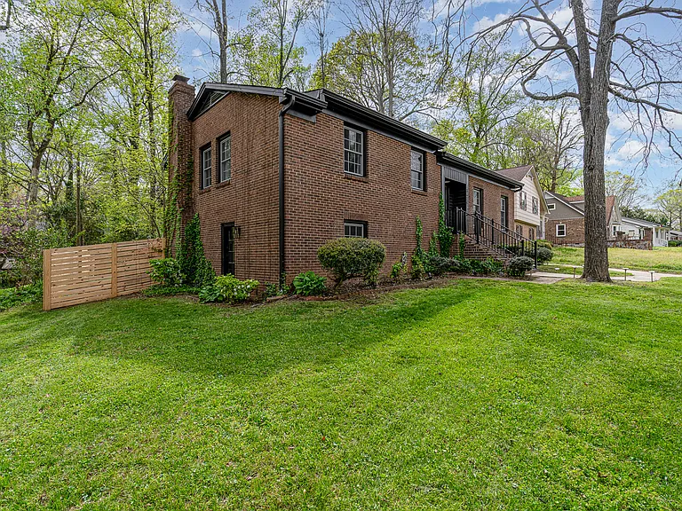 3524 Donovan Pl — Photo 33