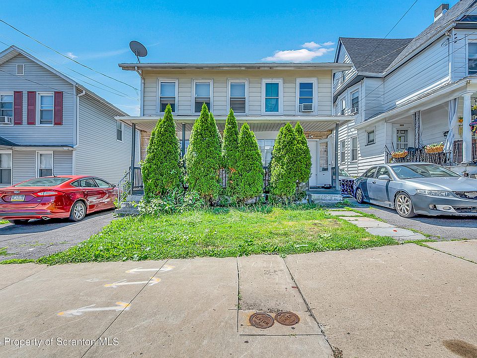 1st image of 119 Center Ave #121