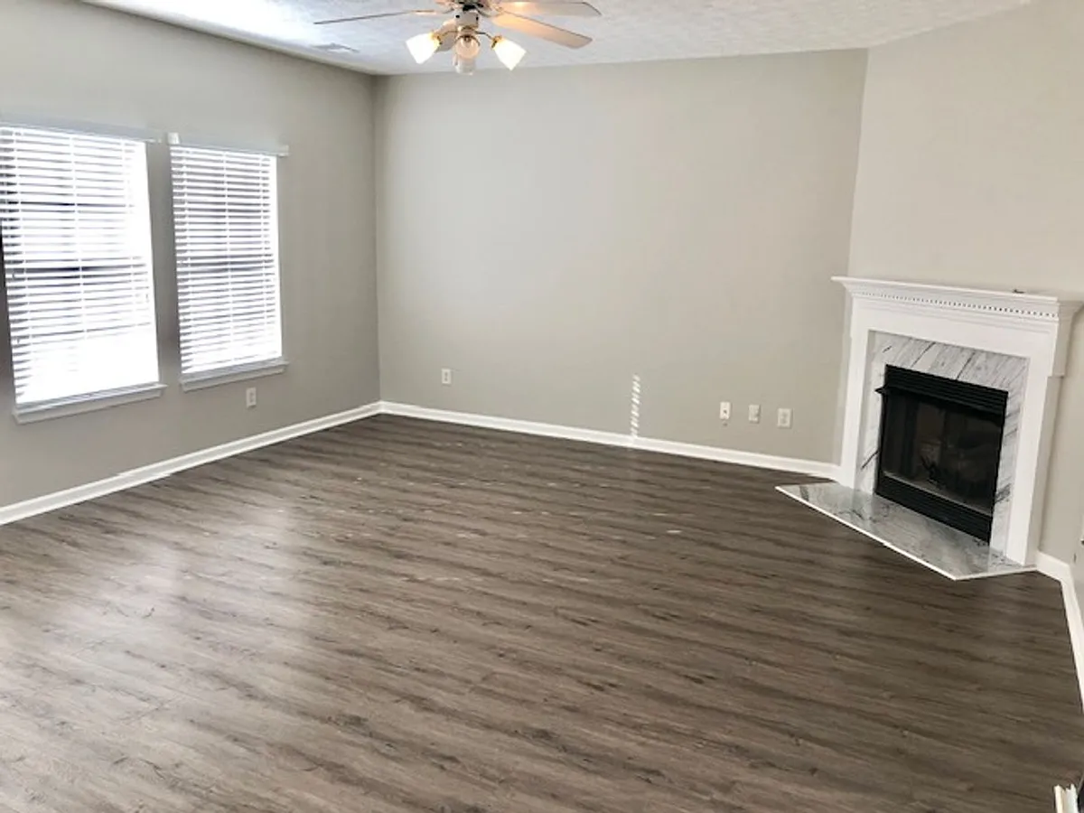 Building Photo - 3205 Dark Woods Dr