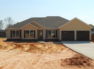 708 Sandstone Dr, Dothan, AL 36330