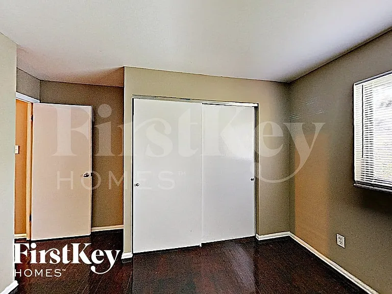 5353 Branridge Rd — Photo 12