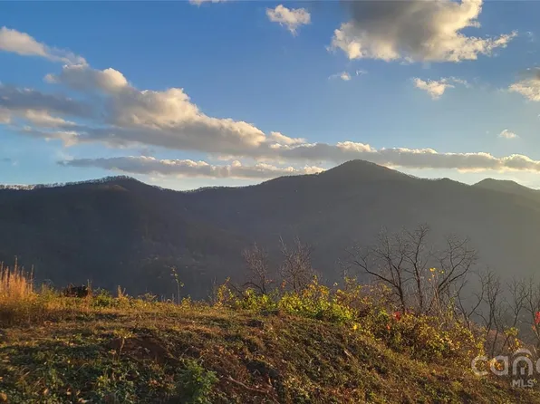 92 Prestige Point, Waynesville, NC 28785