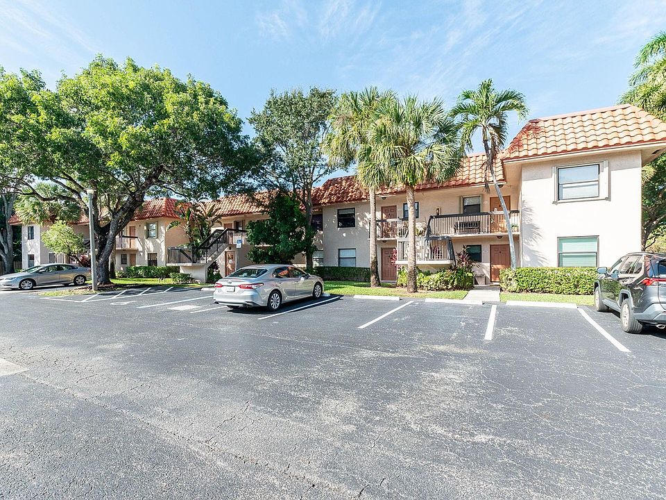 1st image of 15718 E Waterside Circle #103
