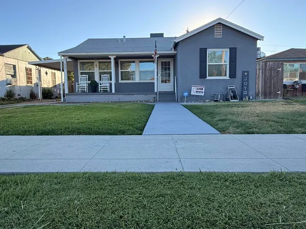 527 Auburn Street, Tulare, CA 93274