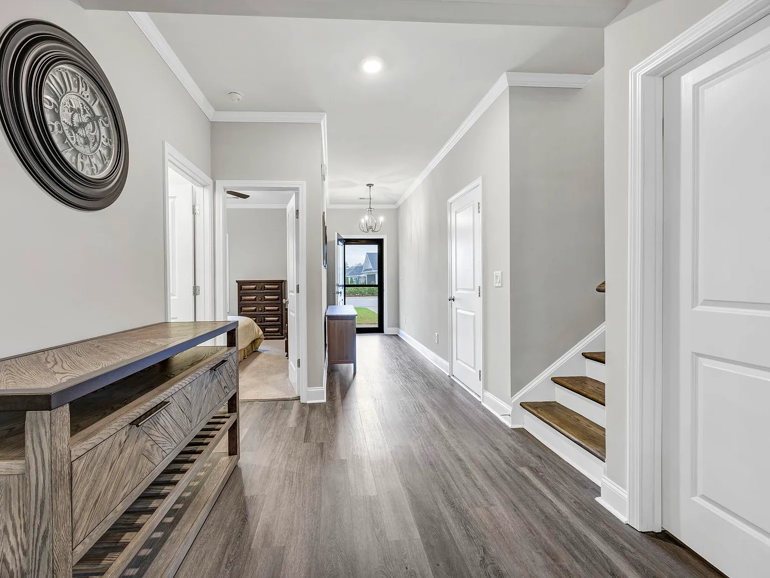 4 bed, 2415 sqft, $2,800 — Photo 3