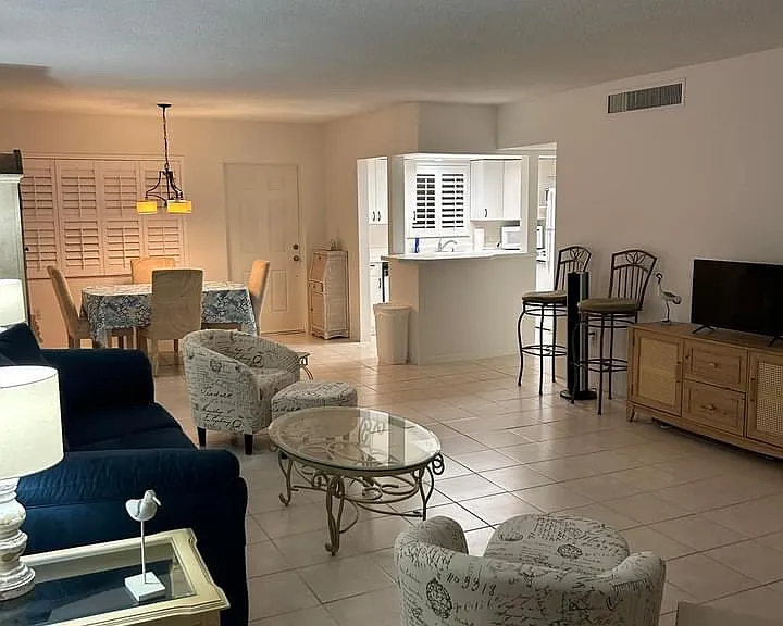 16400 Gulf Blvd #605 — Photo 19