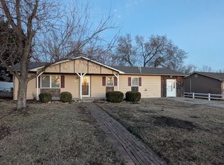 215 N Morrill St, Iola, KS 66749