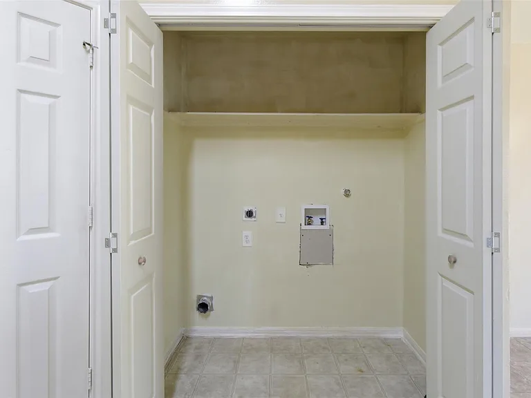 15738 Boonridge Rd — Photo 14