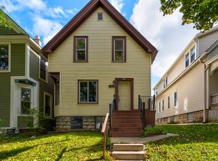 926 S 34th St, Milwaukee, WI 53215