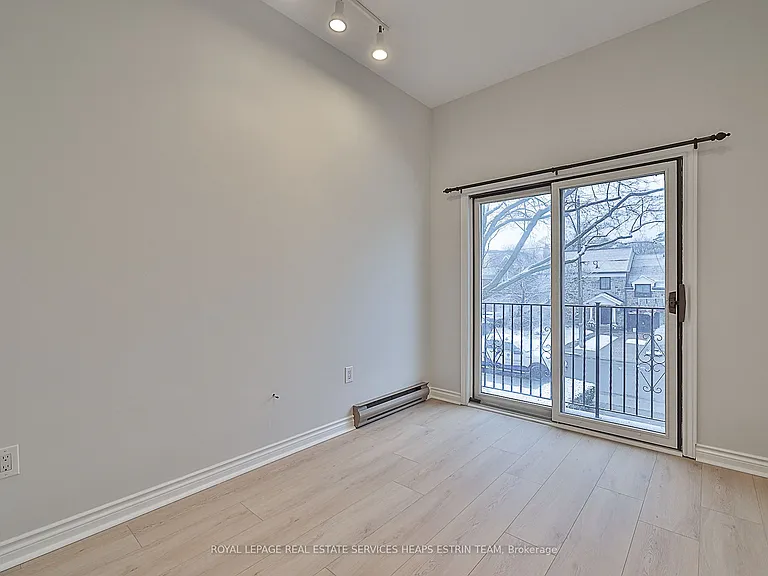27 Southlea Ave — Photo 26